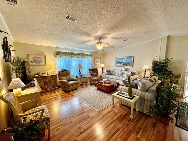 6600 SCENIC POINT DRIVE SE, Winter Haven, FL 33884