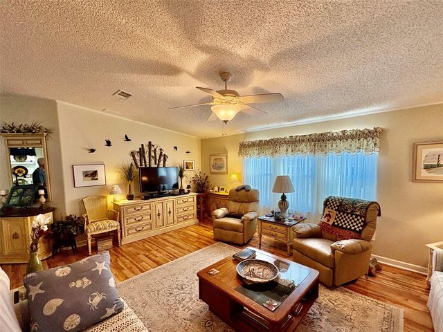 6600 SCENIC POINT DRIVE SE, Winter Haven, FL 33884