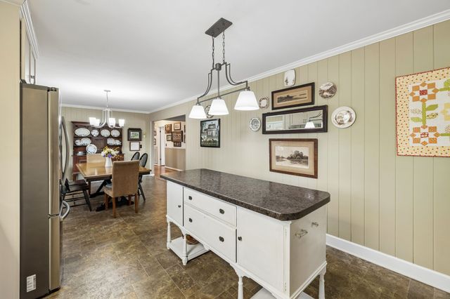 2913 Fernbrook Ln, Nashville, TN 37214