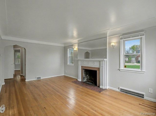 5211 Nottingham Road, Detroit, MI 48224