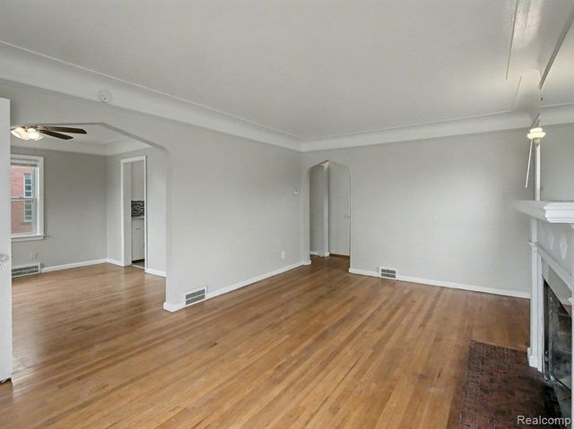 5211 Nottingham Road, Detroit, MI 48224