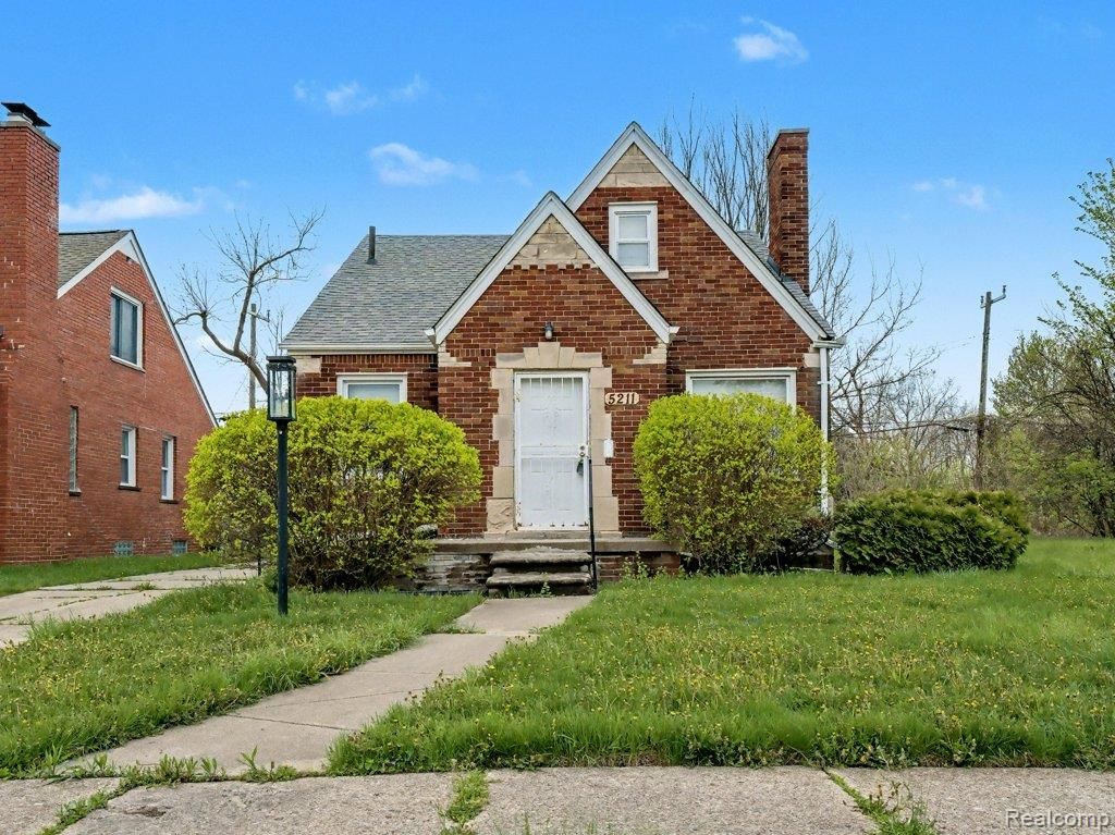 5211 Nottingham Road, Detroit, MI 48224