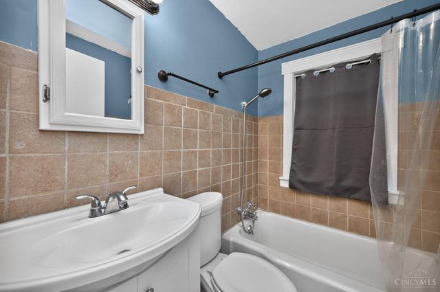 4623 River Road, Fairfield, OH 45014