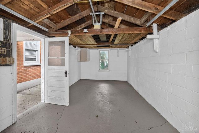 4623 River Road, Fairfield, OH 45014