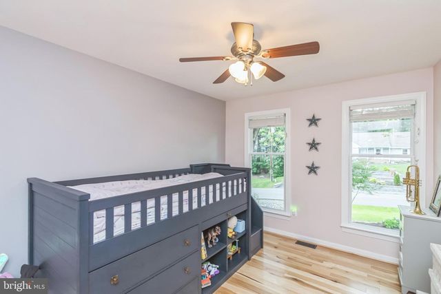 1041 PORTUGAL DR, Stafford, VA 22554