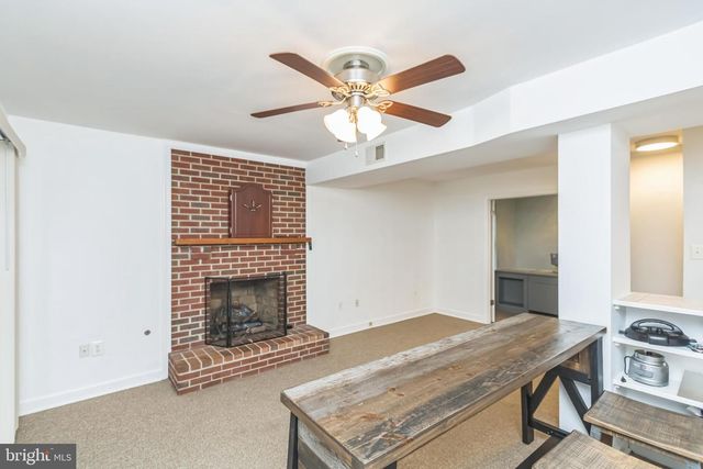 1041 PORTUGAL DR, Stafford, VA 22554