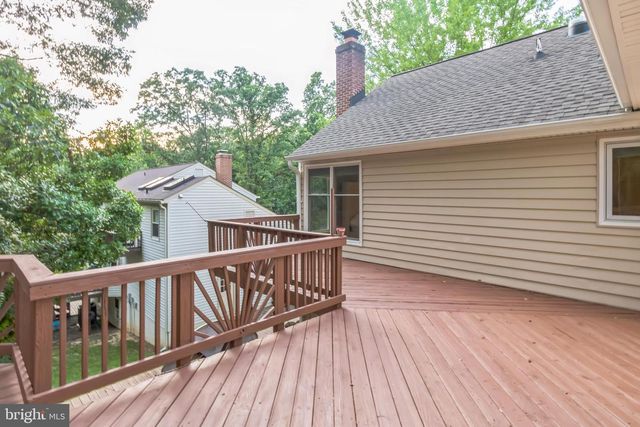 1041 PORTUGAL DR, Stafford, VA 22554