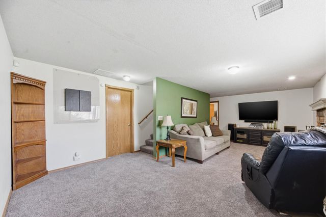 2325 S Shefford St, Wichita, KS 67209