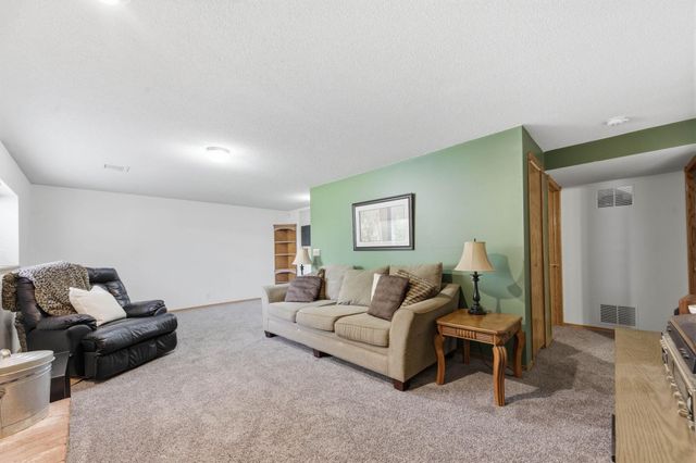 2325 S Shefford St, Wichita, KS 67209