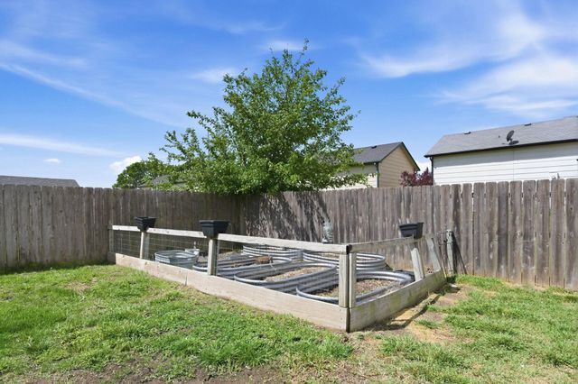 2325 S Shefford St, Wichita, KS 67209