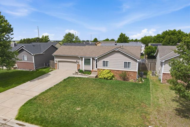 2325 S Shefford St, Wichita, KS 67209