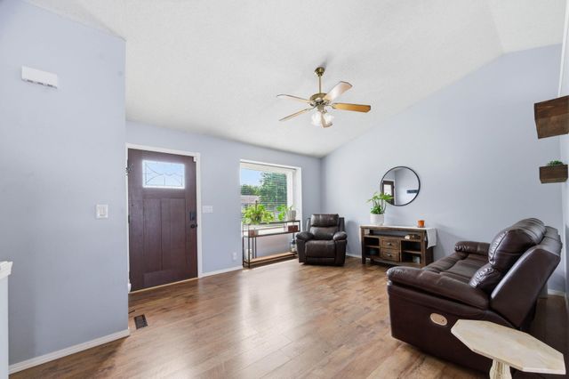 2325 S Shefford St, Wichita, KS 67209