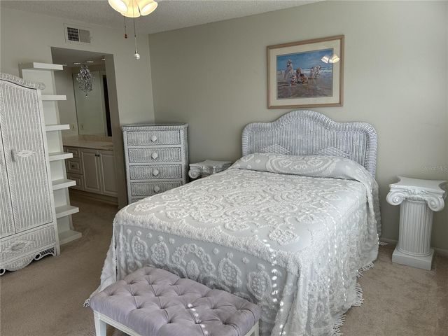 1316 PASADENA AVENUE S 202, South Pasadena, FL 33707