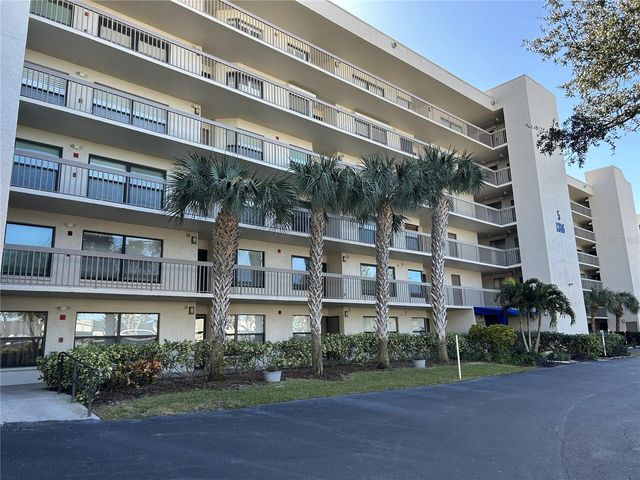 1316 PASADENA AVENUE S 202, South Pasadena, FL 33707