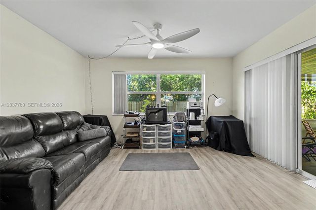 6630 Liberty Street, Hollywood, FL 33024