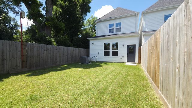765 Enterprise E Street, Houston, TX 77088
