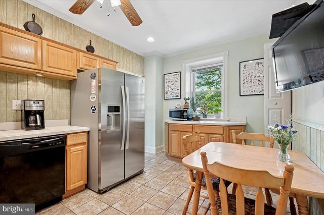 213 WALNUT ST, Jenkintown, PA 19046