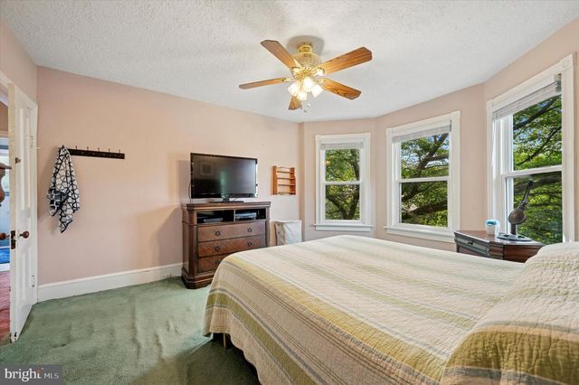 213 WALNUT ST, Jenkintown, PA 19046
