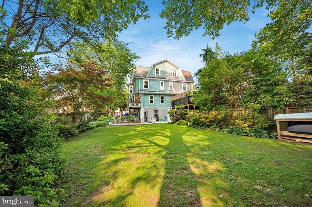 213 WALNUT ST, Jenkintown, PA 19046