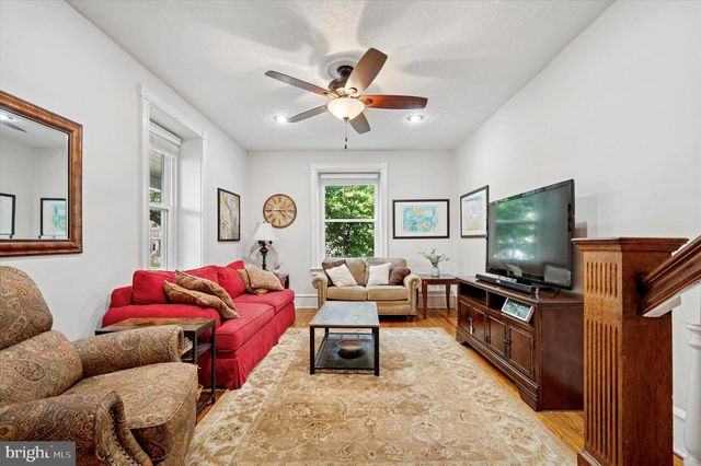 213 WALNUT ST, Jenkintown, PA 19046