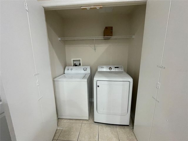 1228 BENSBROOKE DR, Wesley Chapel, FL 33543