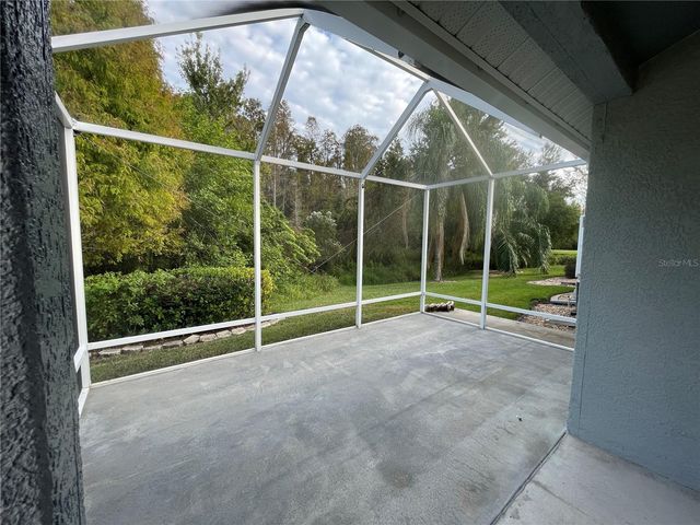 1228 BENSBROOKE DR, Wesley Chapel, FL 33543