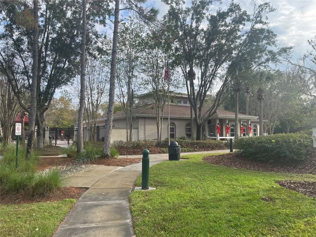 1228 BENSBROOKE DR, Wesley Chapel, FL 33543