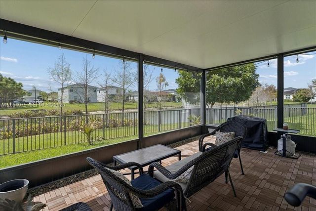 6018 Henderson Way 1, West Palm Beach, FL 33415