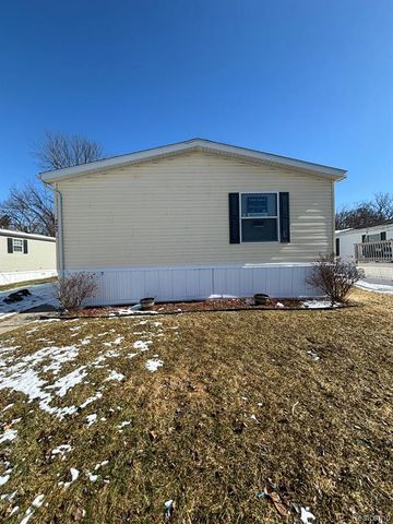 3459 Pine Ridge, Burton, MI 48519