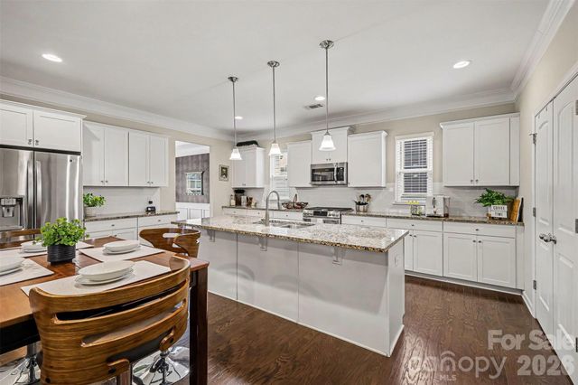 3246 Lock Erne Avenue, Kannapolis, NC 28081