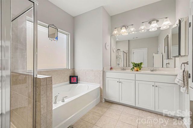 3246 Lock Erne Avenue, Kannapolis, NC 28081