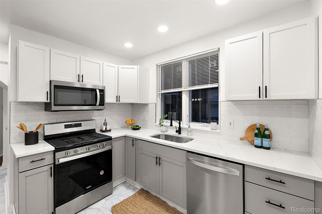 1667 Edison Street, Detroit, MI 48206