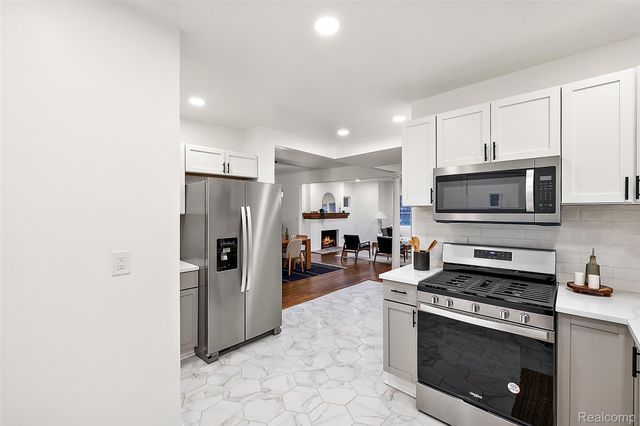 1667 Edison Street, Detroit, MI 48206