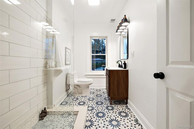 1667 Edison Street, Detroit, MI 48206