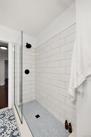 1667 Edison Street, Detroit, MI 48206