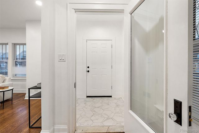 1667 Edison Street, Detroit, MI 48206