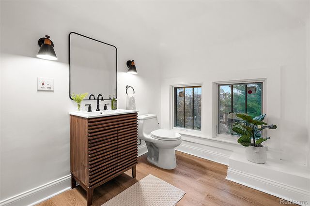 1667 Edison Street, Detroit, MI 48206