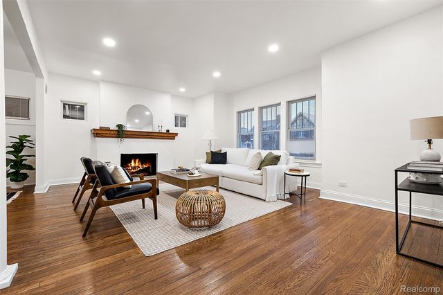 1667 Edison Street, Detroit, MI 48206