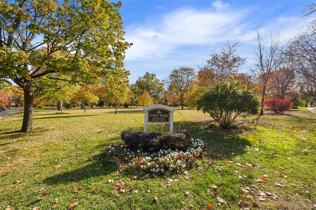 1667 Edison Street, Detroit, MI 48206