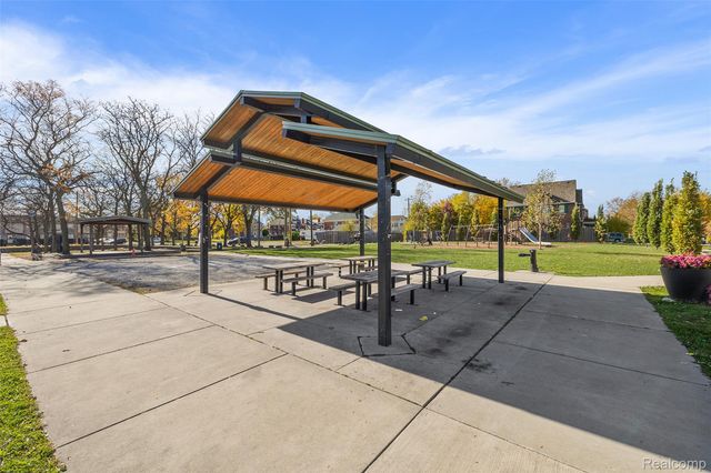 1667 Edison Street, Detroit, MI 48206