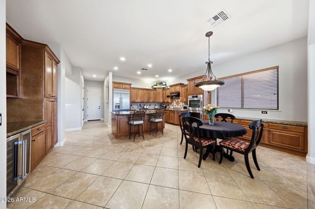 18174 W NARRAMORE Road, Goodyear, AZ 85338