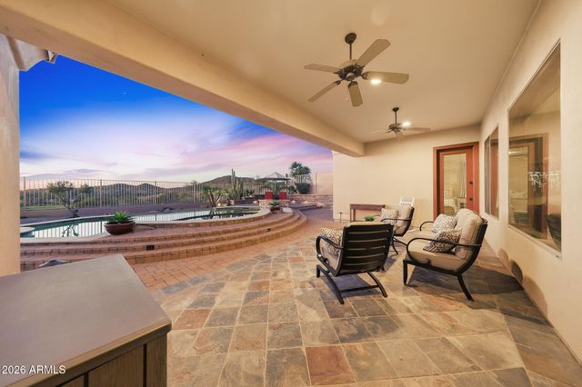 18174 W NARRAMORE Road, Goodyear, AZ 85338