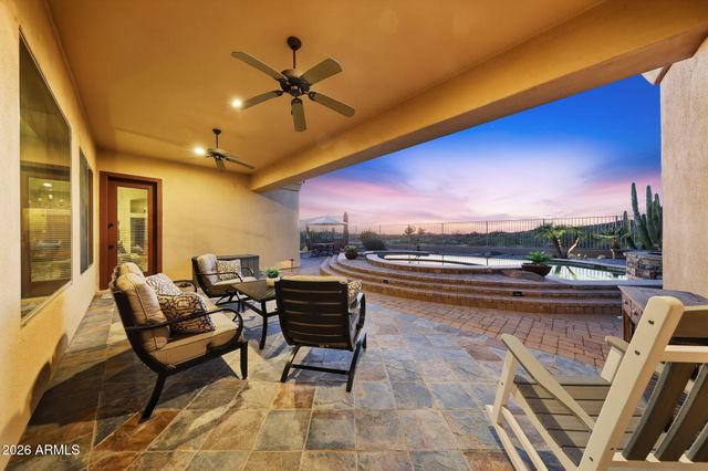 18174 W NARRAMORE Road, Goodyear, AZ 85338