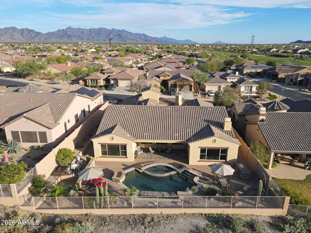 18174 W NARRAMORE Road, Goodyear, AZ 85338