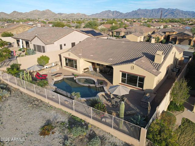 18174 W NARRAMORE Road, Goodyear, AZ 85338