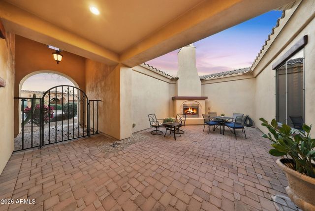 18174 W NARRAMORE Road, Goodyear, AZ 85338