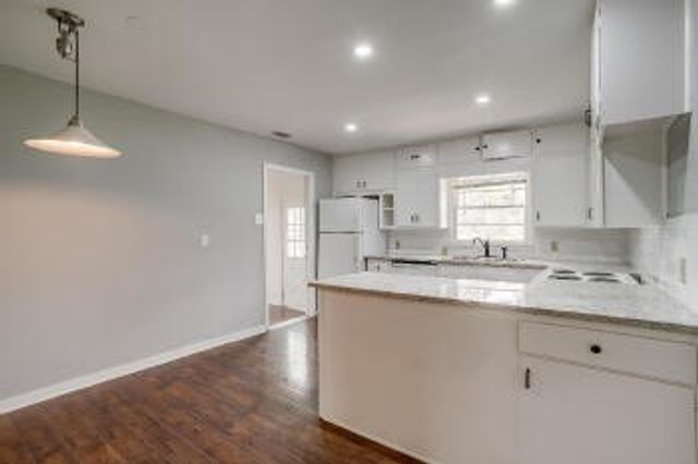 4809 Lowell Lane, Fort Worth, TX 76133