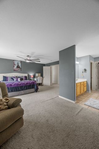 3102 Falcon View Court SW, Cedar Rapids, IA 52404