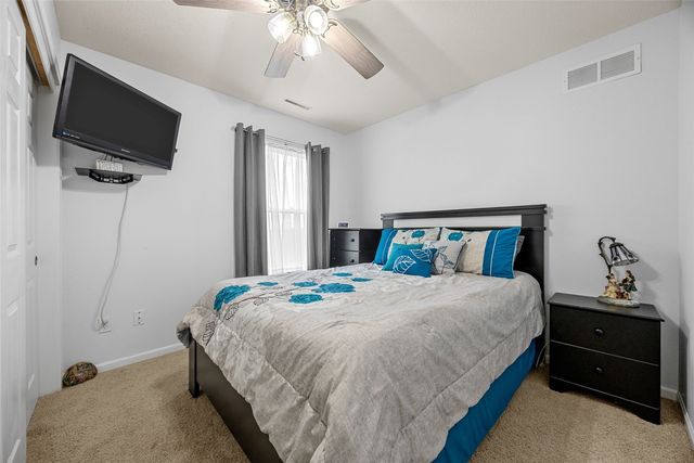 3102 Falcon View Court SW, Cedar Rapids, IA 52404
