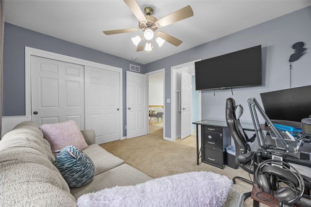 3102 Falcon View Court SW, Cedar Rapids, IA 52404